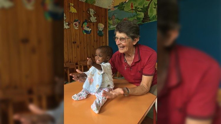 Rita Milesi nell'Alleluya Care Center in Malawi
