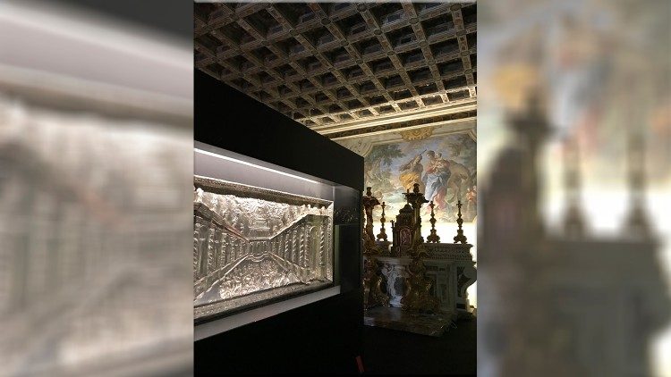 Выставка «Архитектура барокко в серебре и коралле»