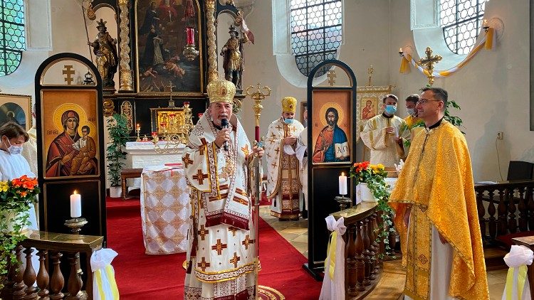Архиєпископ Циріл Васіль під час відвідин словацької греко-католицької місії в Мюнхені