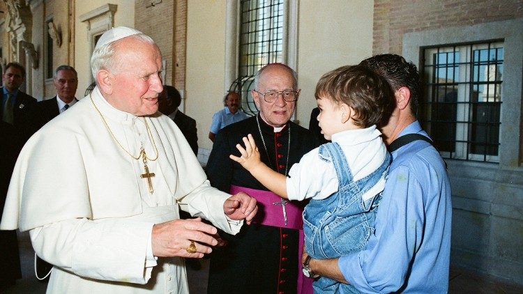 Szent II. János Pál pápa Loretóban az Eurhope találkozón, 1995.