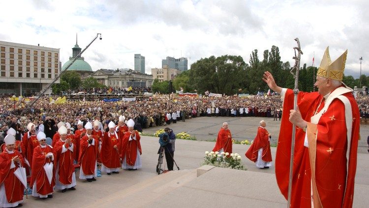 Polska, maj 2006 r.
