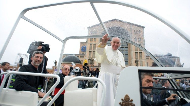 2020.07.22  Papa Francesco a Rio de Janeiro 2013 GMG - messa Santuario Aparecida