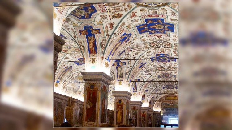Die Vatikanische Bibliothek verfügt auch über beeindruckende Räumlichkeiten