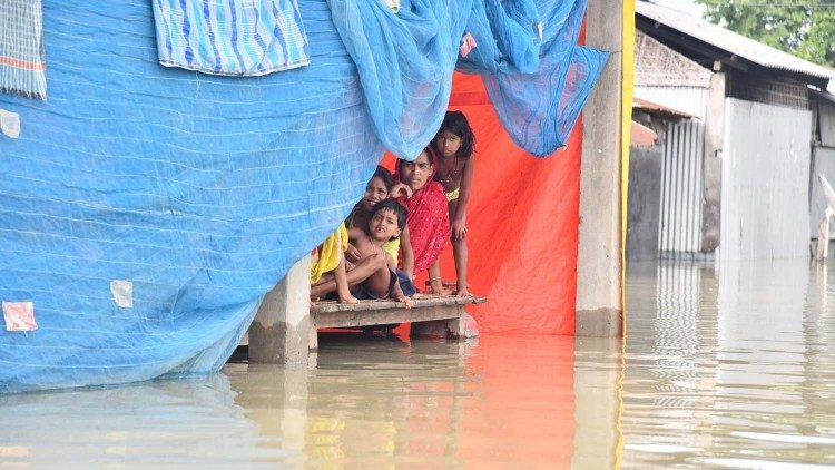 India-inondazioni-UNICEF-Boro-3.jpg