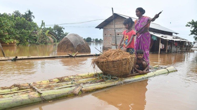 India-inondazioni-UNICEF-Boro-7.jpg