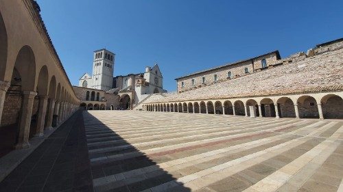 Ad Assisi in un giorno di straordinaria fraternità 