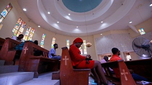 Nigeria, sacerdotes: Somos una especie en peligro de extinción
