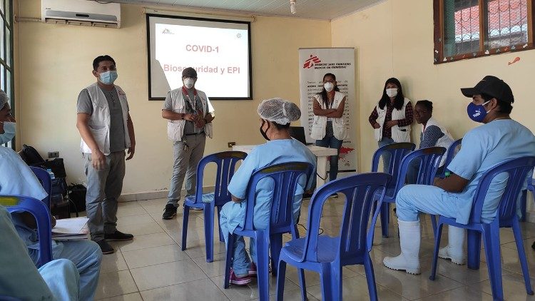 Bolivia - MSF durante la formazione del personale locale
