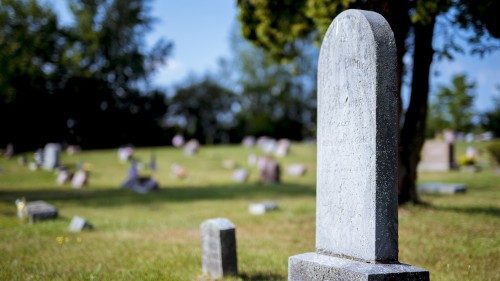 D: Kirchen unterstreichen Wert der Friedhofskultur