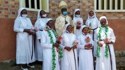 2020.09.02-Suore-Augustines-di-Diocese-di-Dungu-Doruma_RD-Congo-01.jpg