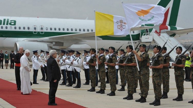 Prihod na letali??e Pafos