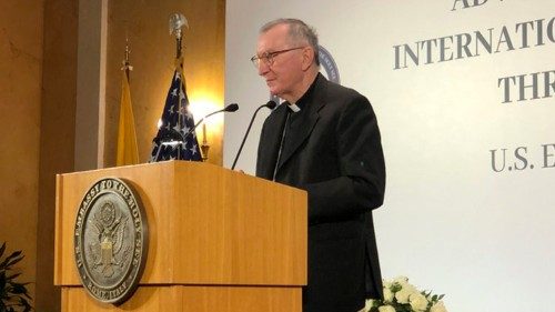 Parolin: difesa libertà religiosa segno distintivo della diplomazia vaticana