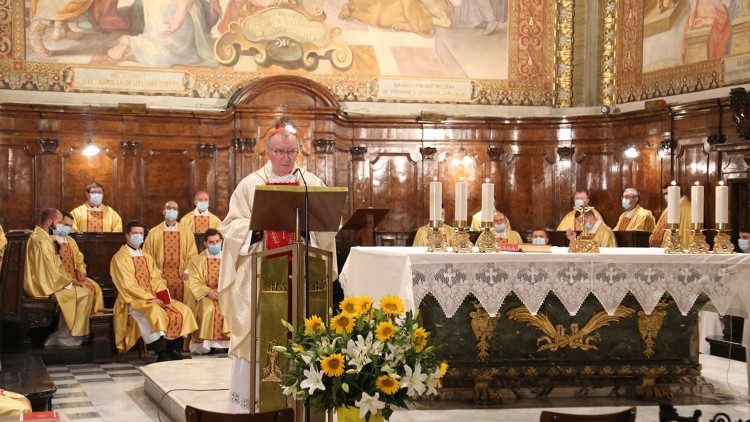 Papin državni tajnik kardinal Pietro Parolin u Hrvatskoj crkvi svetoga Jeronima u RImu; 30. rujna 2020.