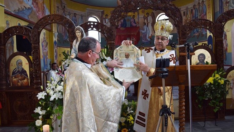 2020.10.05 Padre Zoran I Stojanov ha celebrato il 25 giubileo sacerdotale