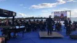 PO-DELTA-CONCERT.jpg