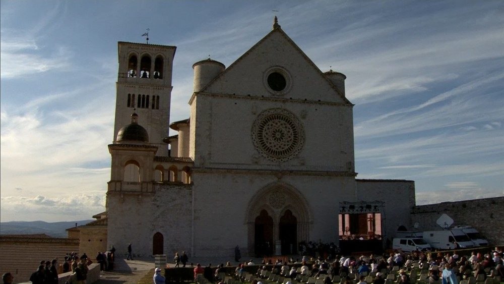 Messe de béatification de Carlo Acutis, ce samedi 9 octobre 2020 à Assise.