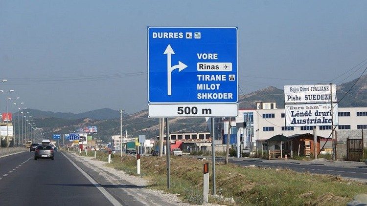  Autostrada per Tirana