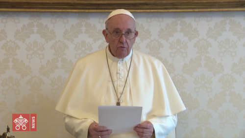 Il Papa: la Veglia di Pentecoste segni per noi l'inizio di una nuova testimonianza 
