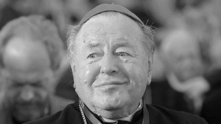 Bogdan Wojtuś püspök 83 éves korában hunyt el