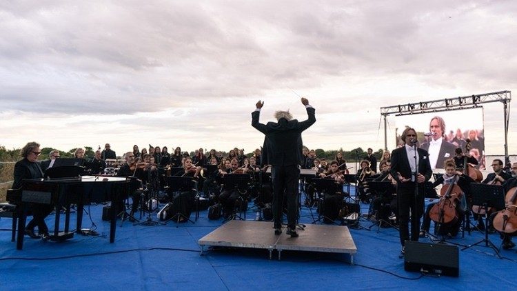 La Orquesta y los maestros Sartori, Basso y Grollo