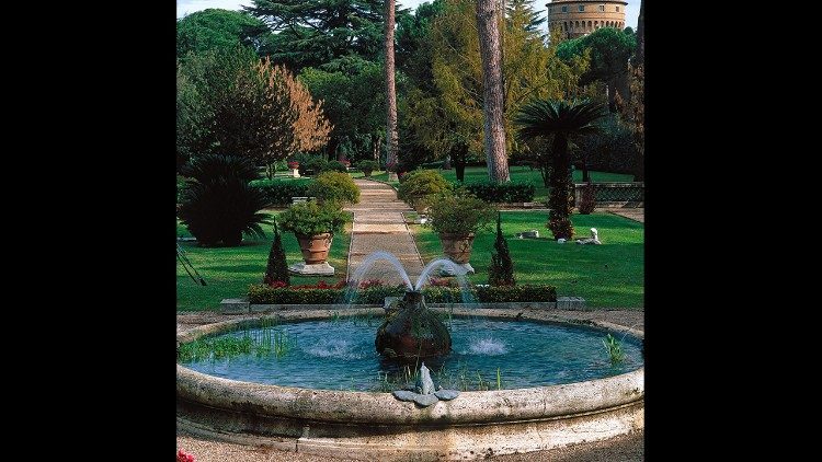 Fontana delle Ranocchie, Giardini Vaticani,  foto di Nik Barlo jr © Musei Vaticani