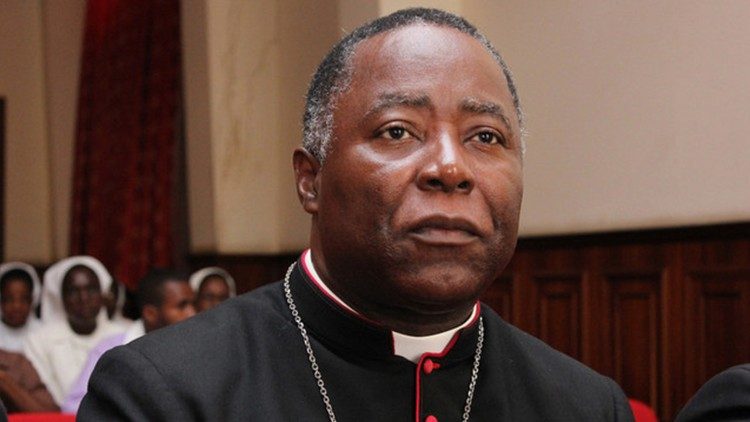 D.  Filomeno do Nascimento Vieira Dias, Arcebispo de Luanda (Angola)