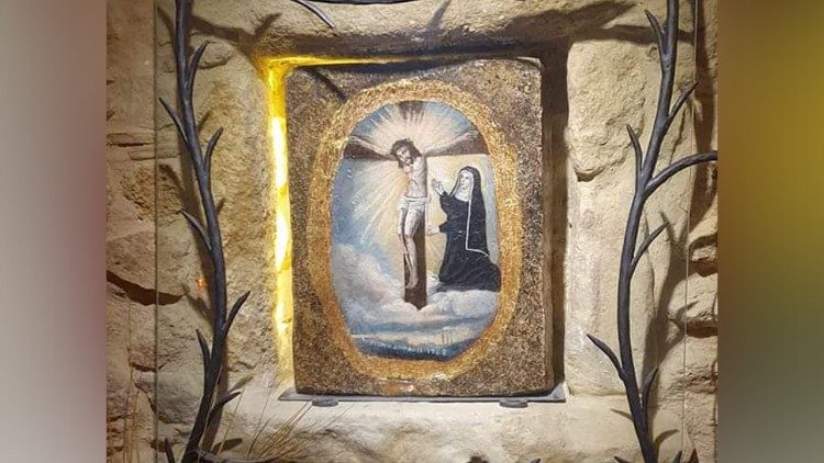 The ancient fresco of the Crucifix with Saint Brigid in adoration, discovered in the 18th century and preserved in the International Crucifix Museum