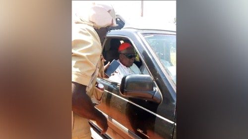 Au Cameroun, le cardinal Tumi a été libéré
