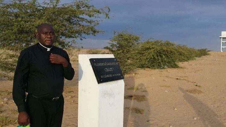Padre Marcolino Chimo, Coordenador da 'Floresta Laudato s'',em Angola