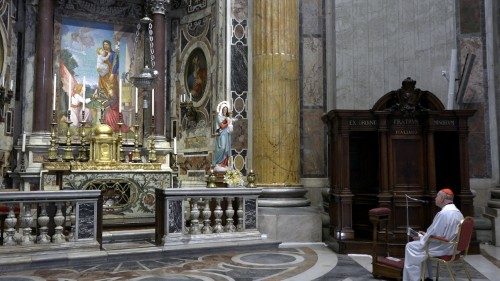 Il mese mariano nella Basilica vaticana