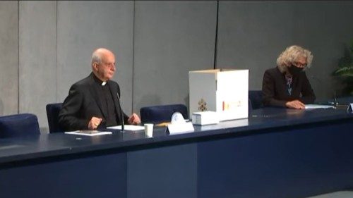 Monseñor Fisichella presentó las Iniciativas de la IV Jornada Mundial de los Pobres