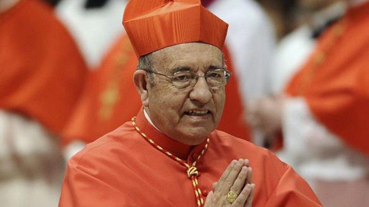 кардинал Раул Вела Чірібоґа