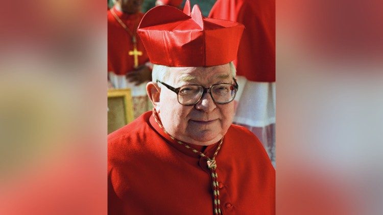 2020.11.16 cardinale Henryk Gulbinowicz durante il Concistoro 2001