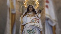 Reina-de-la-Paz-patrona-de-El-Salvador-copia.jpg