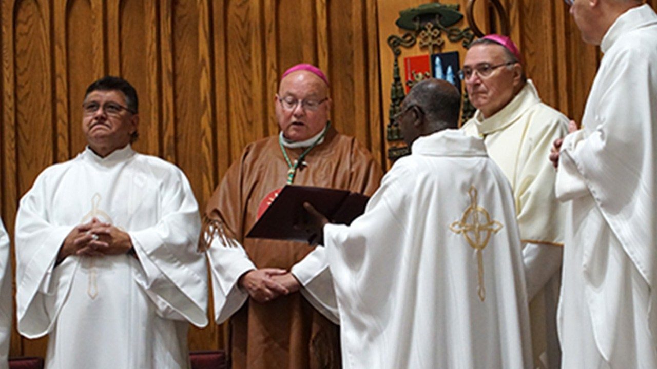 Coadjutor Archbishop becomes Archbishop of Halifax-Yarmouth - Vatican News