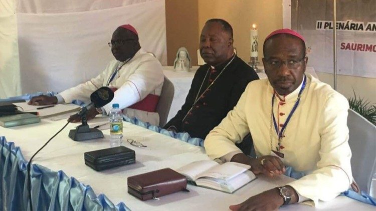 Angola - Bispos 