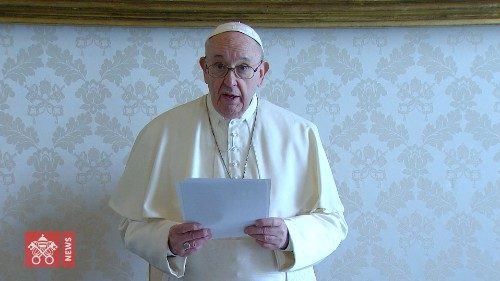 Papst ermuntert zu Friedensforschung