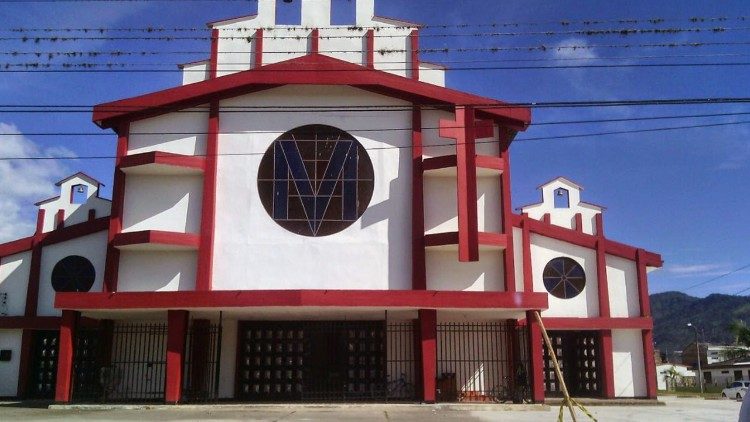 Imagen de archivo: Iglesia Nuestra Señora de Valvanera, en Pitalito, Colombia.