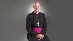 Bishop-Paul-Martin-18aAEM.jpg