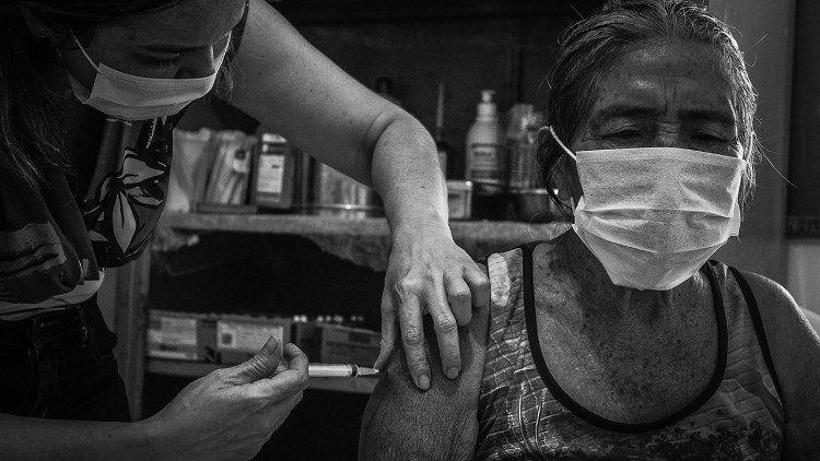 巴西原住民接種疫苗
