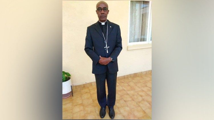 D. Joaquim Nhanganga Tyombe, novo Bispo da Diocese do Uíje, em Angola