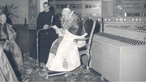Le voci dei Papi - 90 anni di Radio Vaticana