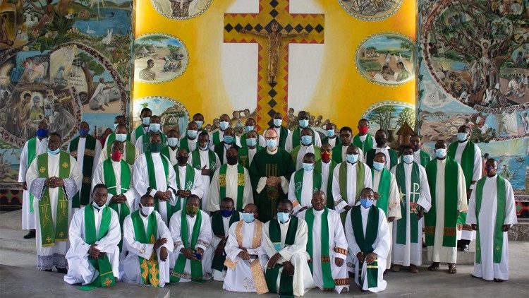 Sacerdotes Diocesanos, Centro de Nazaré, Beira (Moçambique)