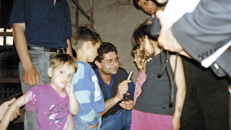 Kosovas bēgļi sniedz liecības, 1999. gads