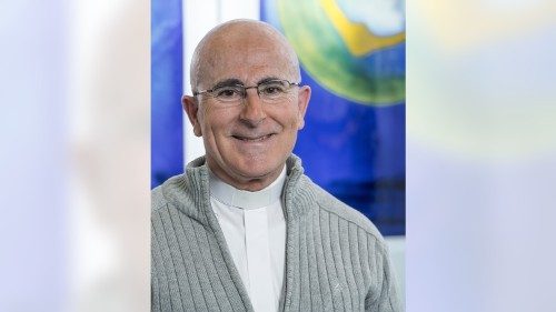 Schweiz: Neuer Churer Bischof für mindestens fünf Jahre