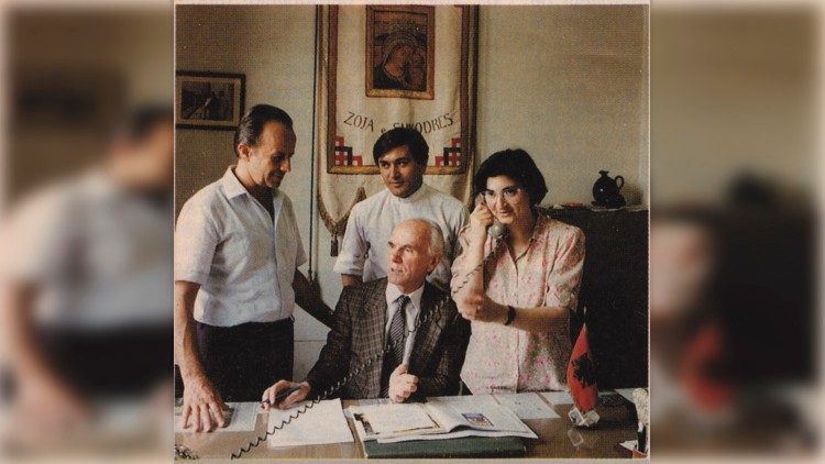Die albanische Redaktion von Radio Vatikan 1991