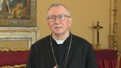 Cardinal Parolin calls for end to fighting in call with Russia's Lavrov