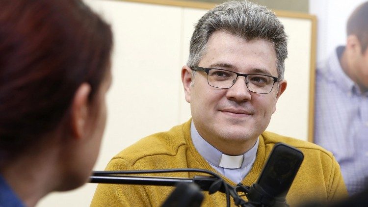 Kuzmányi István, a Magyar Kurír és az Új Ember főszerkesztője, igazgatója