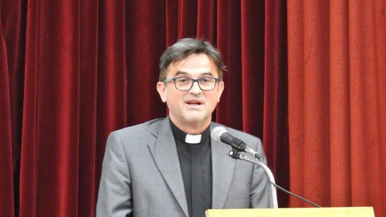 Msgr. dr. Maksimilijan Matjaž imenovan za novega celjskega škofa.