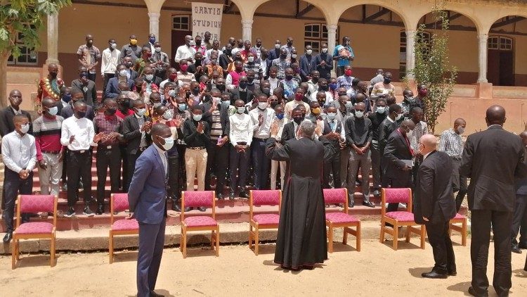 Seminário Propedêutico São José do Jau - Arquidiocese de Lubango
